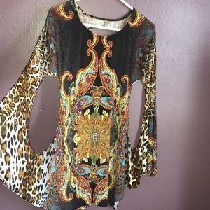 Love culture dress attached sleeves to bottom